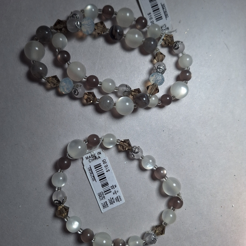 3 CJ Banks Shell Beaded Bracelets Stretchy Neutrals NWT Stretchy Whimsical Layer - Picture 5 of 5